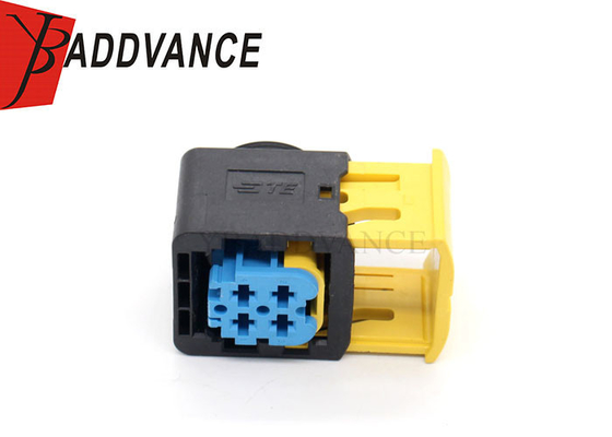 TE 4-1418390-1 Connectivity Amp MCP 2.8 REC HSG Auto 4 Pin Electrical Connector VW