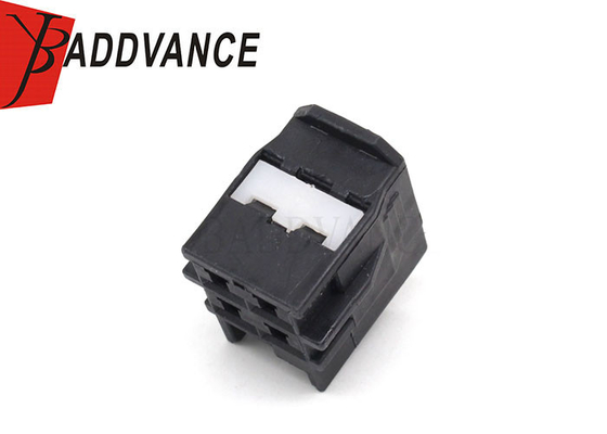 4 Pin Black Female Automotive Electrical Connectors With Terminals